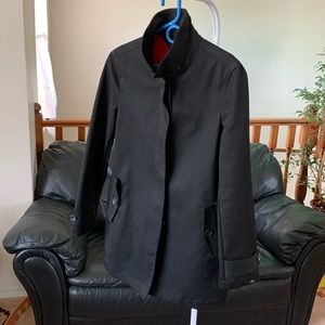 Tommy Hilfiger Women’s Jacket, Size 8, Black Color